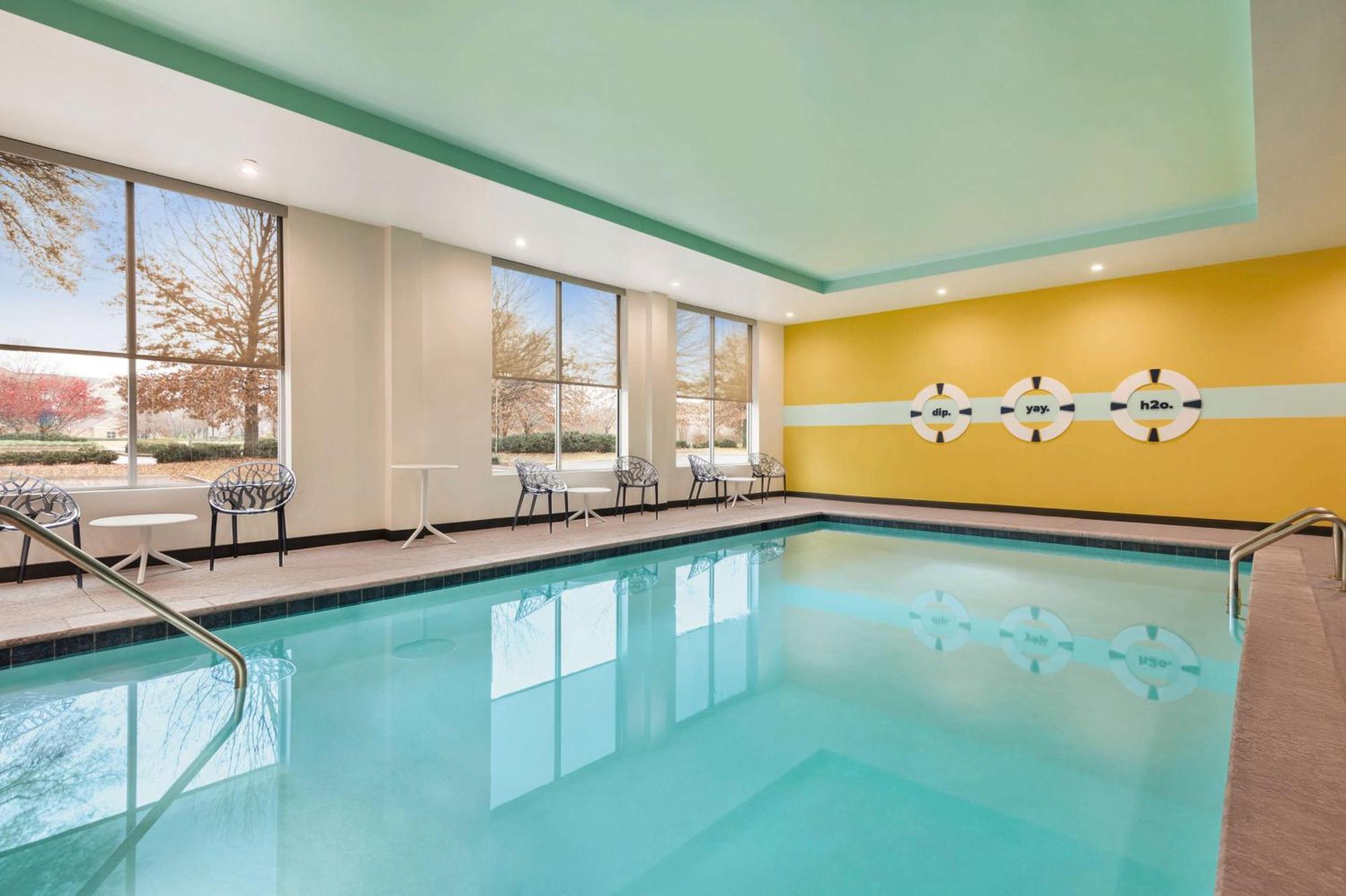 Tru By Hilton Greenville Woodruff Road, Sc Екстер'єр фото