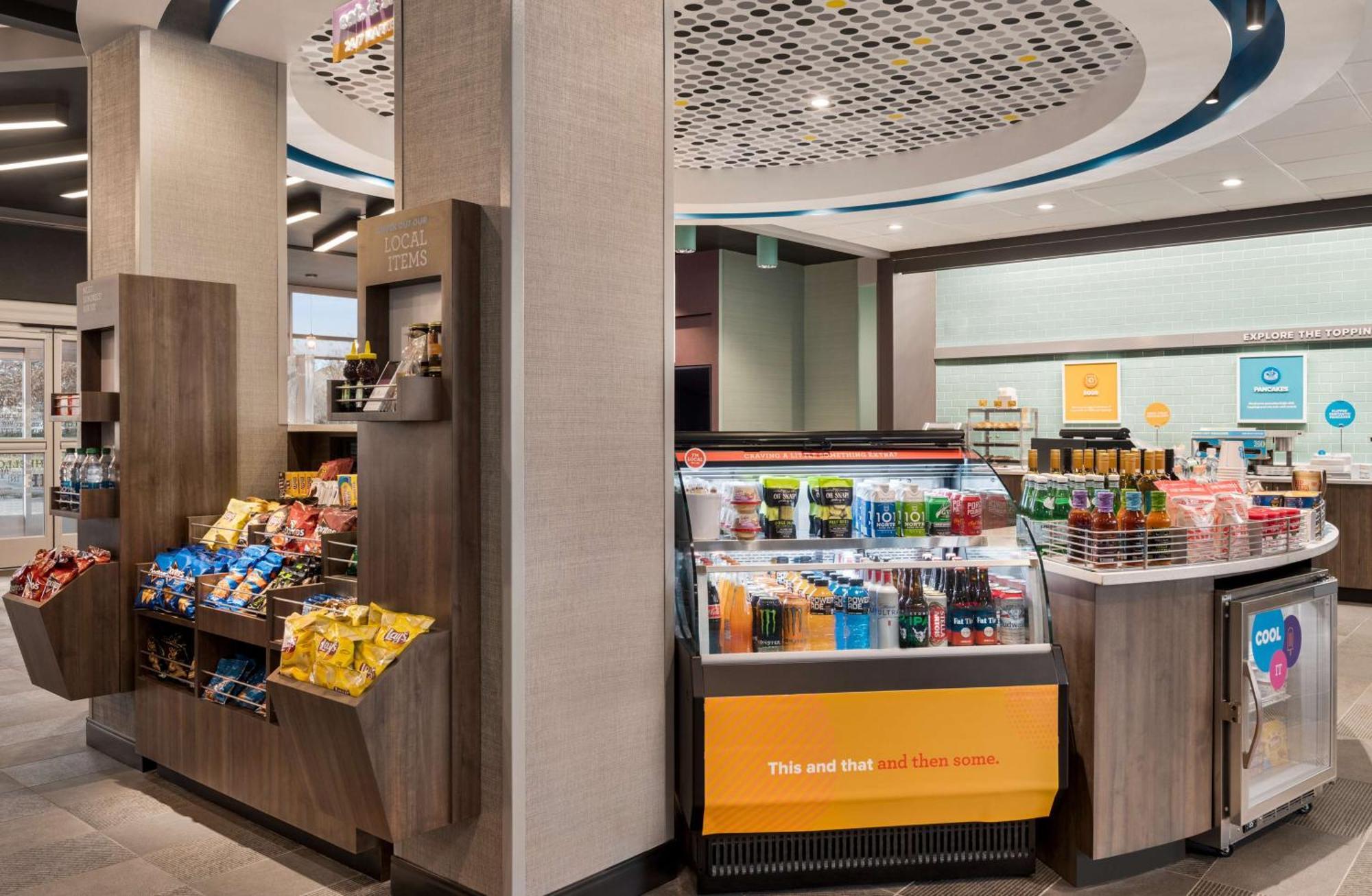 Tru By Hilton Greenville Woodruff Road, Sc Екстер'єр фото